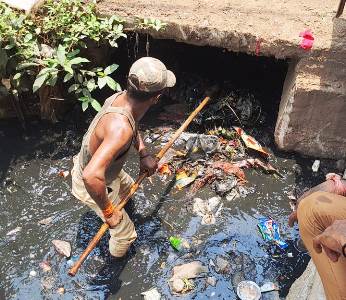 वार्ड 16 पहुंचकर नपाध्यक्ष ने सुनी नागरिकों की समस्या