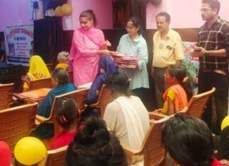 हम सब बुजुर्गो के साथ होने वाली दुर्व्यवहार को रोक सकते है :-डॉ.एकता लंगेह हम सब बुजुर्गो के साथ होने वाली दुर्व्यवहार को रोक सकते है :-डॉ.एकता लंगेह