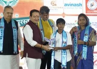 हर प्रतिभा को मिलनी चाहिए पहचान और दिशा-डॉ संपत अग्रवाल हर प्रतिभा को मिलनी चाहिए पहचान और दिशा-डॉ संपत अग्रवाल