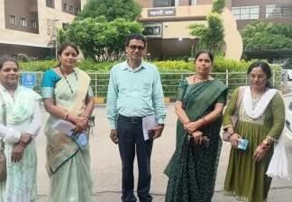 “संयुक्त मंच के बैनर तले आंगनबाड़ी संगठन की 14 सूत्रीय मांगों को लेकर मुख्यमंत्री व मंत्री को सौंपा गया ज्ञापन” आंगनबाड़ी संगठन 14 सूत्रीय मांगों को लेकर CM व मंत्री को सौंपा गया ज्ञापन