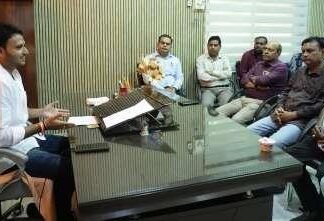 महासमुंद को नशामुक्त बनाने मेडिकल संचालकों की बैठक आयोजित महासमुंद को नशामुक्त बनाने मेडिकल संचालकों की बैठक आयोजित