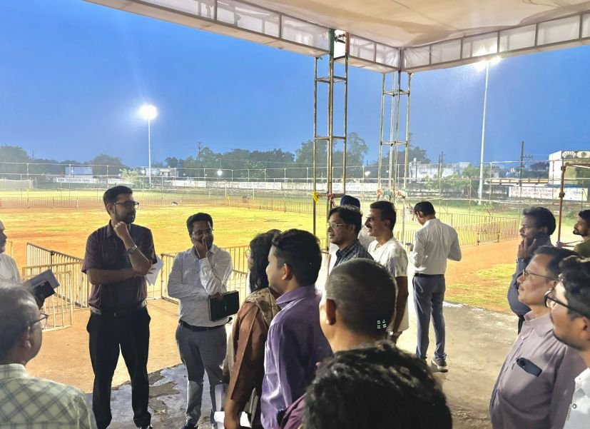 राज्योत्सव 2025: कलेक्टर ने की मिनी स्टेडियम में व्यवस्थाओं की समीक्षा”