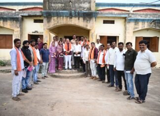 समरसता भवन में कार्यकर्ताओं संग की रणनीतिक बैठक, संगठन सशक्तिकरण पर जोर समरसता भवन में कार्यकर्ताओं की बैठक संगठन सशक्तिकरण पर जोर