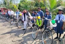 जावंगा के छात्राओं को 61 निःशुक्ल सरस्वती साइकिल वितरण जावंगा के छात्राओं को 61 निःशुक्ल सरस्वती साइकिल वितरण