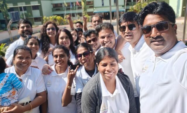 केन्द्रीय विद्यालय में 2003 बैच का भावनात्मक पुनर्मिलन, यादों में डूबे पूर्व छात्र