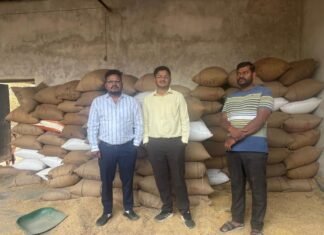 दमोदरहा व बागबाहरा कला में संयुक्त टीम ने अवैध धान किया जप्त दमोदरहा व बागबाहरा कला में संयुक्त टीम ने अवैध धान किया जप्त