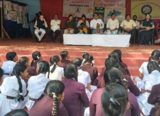 मोबाइल नशे के विरुद्ध जागरूकता की पहल, शिशु संस्कार स्कूल में पोस्टर प्रतियोगिता व कार्यशाला आयोजित मोबाइल नशे के विरुद्ध जागरूकता की पहल