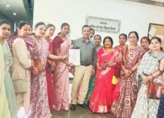 मानदेय व सामाजिक सुरक्षा की मांग को लेकर आंगनबाड़ी कर्मियों की 26-27 फरवरी को हड़ताल मानदेय व सामाजिक सुरक्षा की मांग को लेकर आंगनबाड़ी कर्मियों की हड़ताल