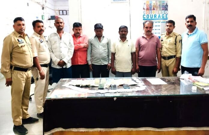 मौहारीभाठा में 05 जुआरी के खिलाफ जुआ एक्ट के तहत कार्यवाही