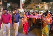 भव्य चुनरी यात्रा निकाली गई मां भवानी दूर्गा पूजा समिति ने भव्य चुनरी यात्रा निकाली गई मां भवानी दूर्गा पूजा समिति ने