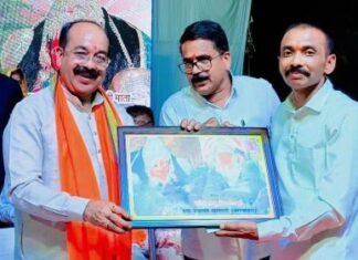 खल्लारी के चैत्र पूर्णिमा मेला महोत्सव में उपमुख्यमंत्री साव ने मार्ग के सुदृढ़ीकरण की घोषणा की खल्लारी में उपमुख्यमंत्री साव ने मार्ग के सुदृढ़ीकरण की घोषणा की