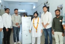 समाजसेवी मंगल सिंह ने पालिका को प्रदान किया वाटर कूलर समाजसेवी मंगल सिंह ने पालिका को प्रदान किया वाटर कूलर