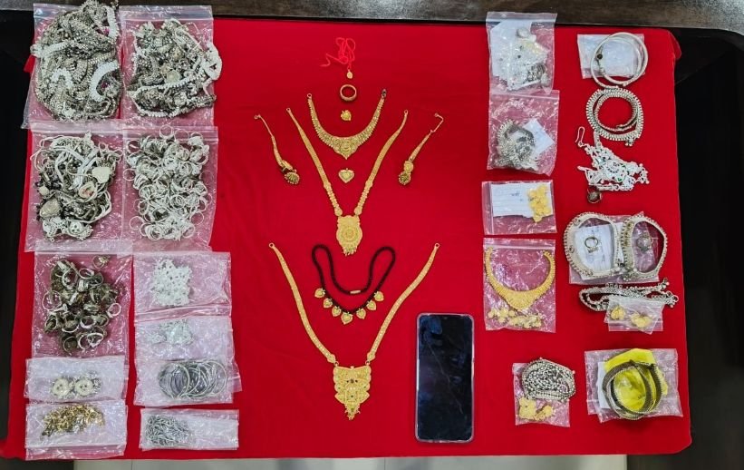 पुलिस ने पकड़ा शातिर चोर, 10 से अधिक वारदातों का खुलासा
