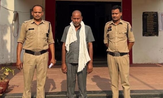 unnamed (5) नरसैयापल्लम धान खरीदी केंद्र में करोड़ों के गबन का खुलासा, प्रभारी गिरफ्तार