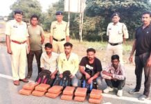 04 राजस्थान निवासी गांजा तस्कर को पुलिस ने किया गिरफ्तार 04 राजस्थान निवासी गांजा तस्कर को पुलिस ने किया गिरफ्तार