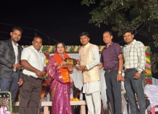 धूमधाम से मनाया गया दशहरा महोत्सव छपोराडीह में,जिपं सदस्य सृष्टि हुईं शामिल धूमधाम से मनाया गया दशहरा महोत्सव छपोराडीह में